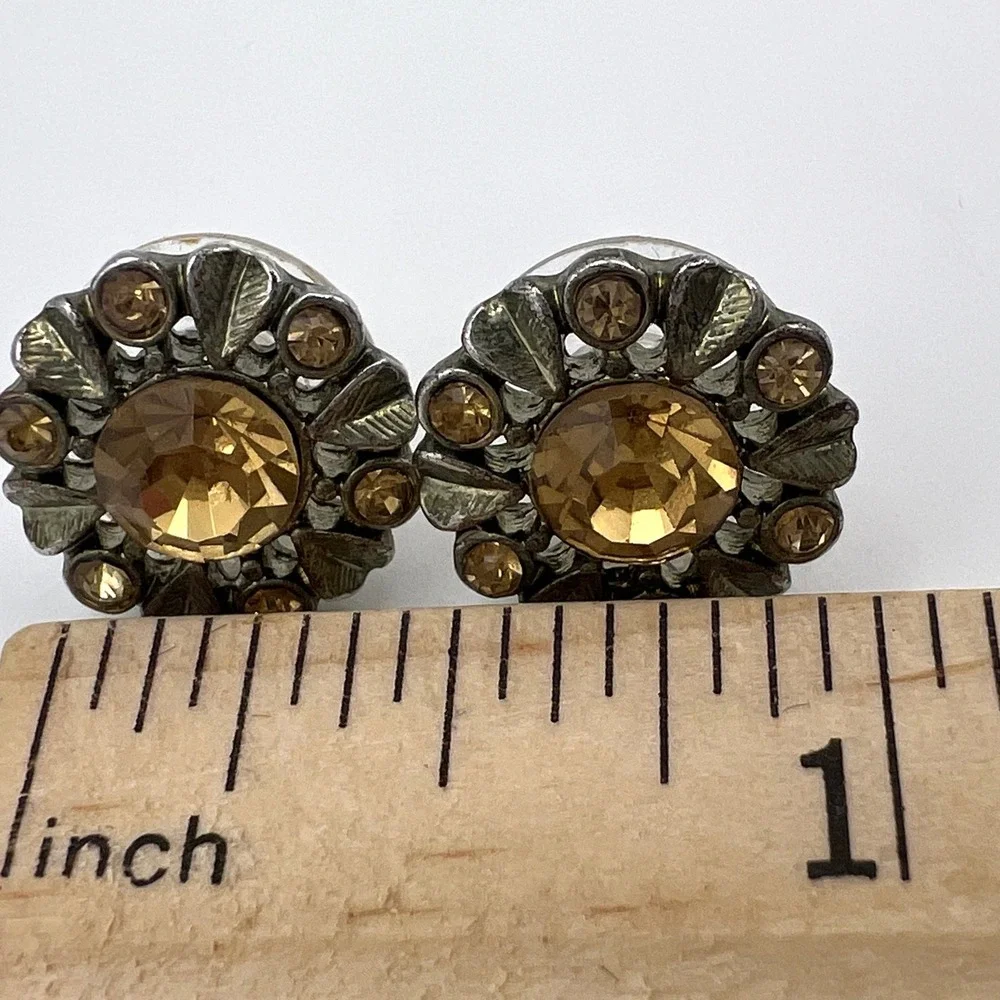 Vintage Style Amber Crystal Floral Stud Earrings Silver Tone Sunburst Petal‎